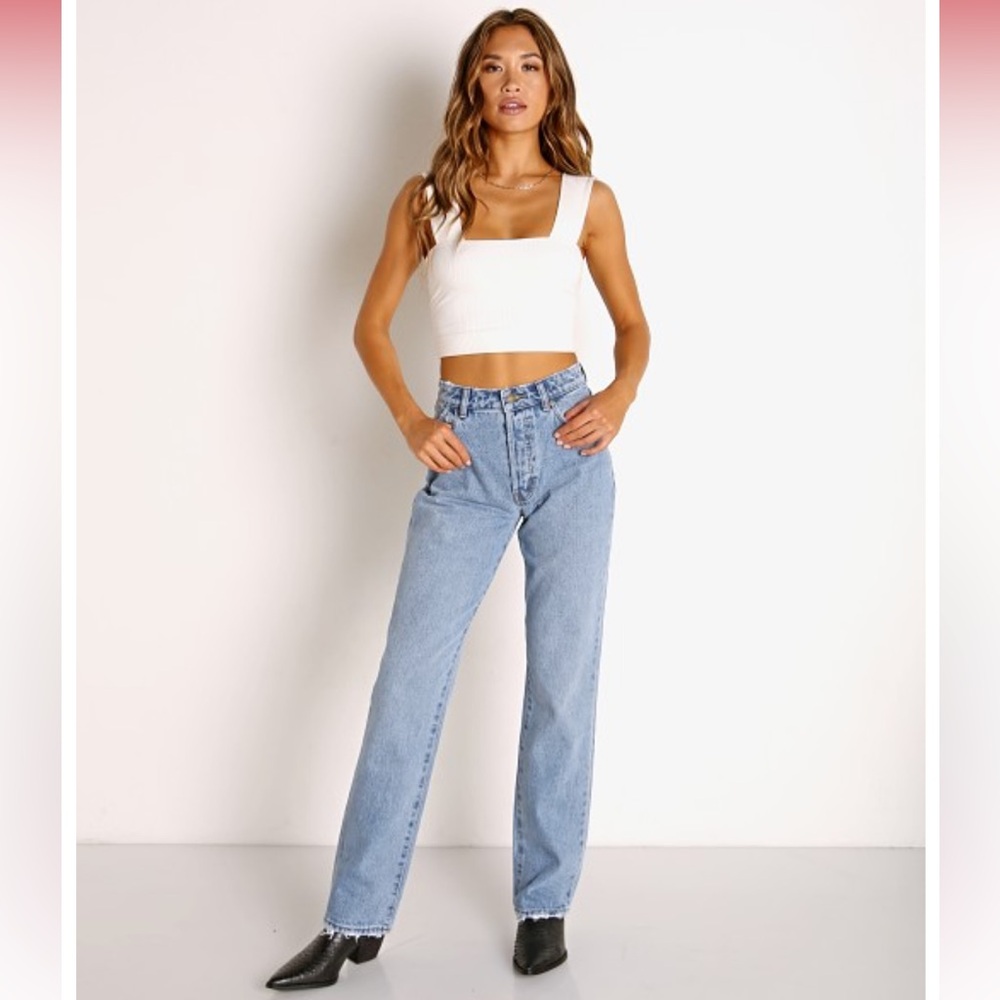 The Classic Straight